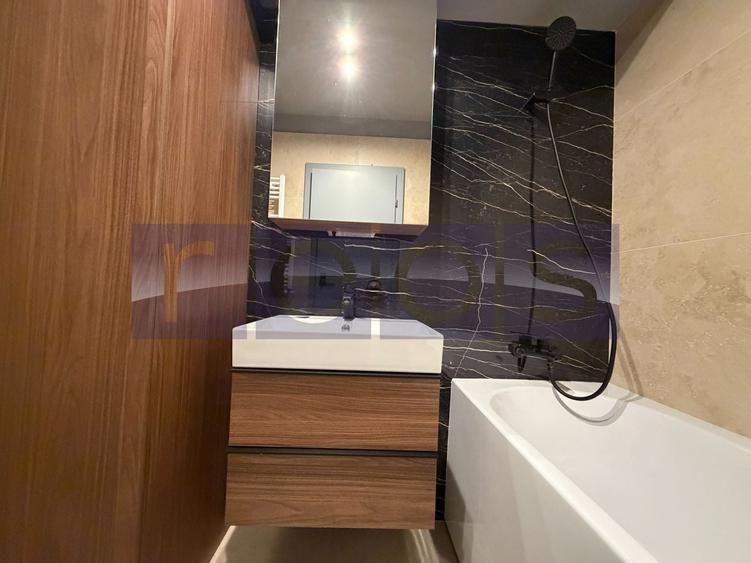Apartament cu 3 camere decomandat în Străulești