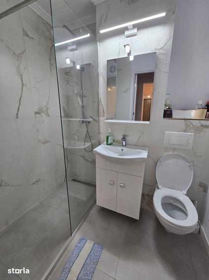Apartament cu 2 camere în Romanilor