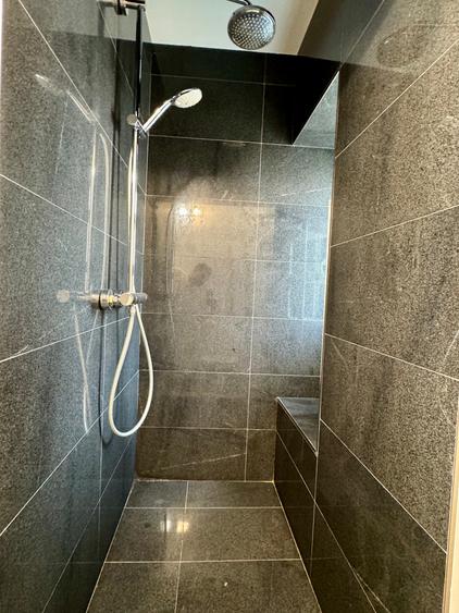 Apartament cu 3 camere semidecomandat în Ștefan cel Mare