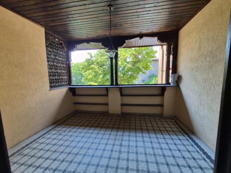 Duplex cu 9 camere cu Teren 100 Mp în Dorobanți
