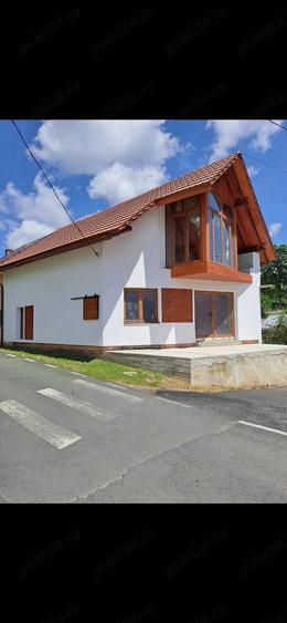 Casă cu Teren 100 Mp în Steierdorf