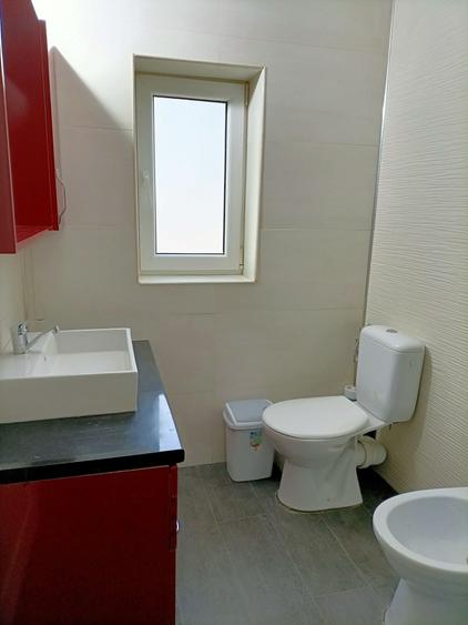 Casă individuală cu 6 camere cu Canalizare în Apahida