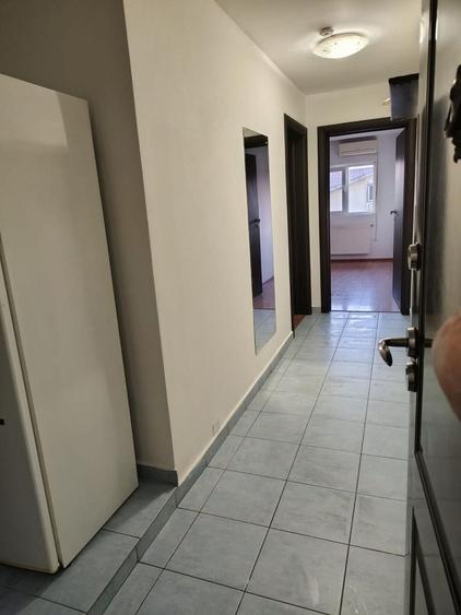 Apartament cu 2 camere decomandat în Militari