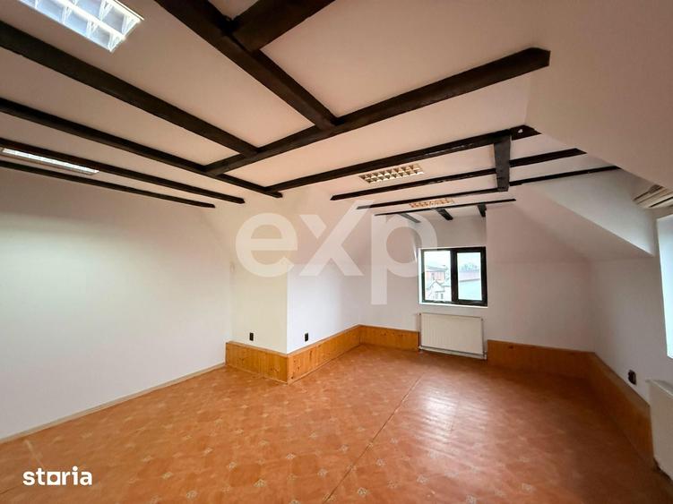Casă cu Teren 155 Mp în Central