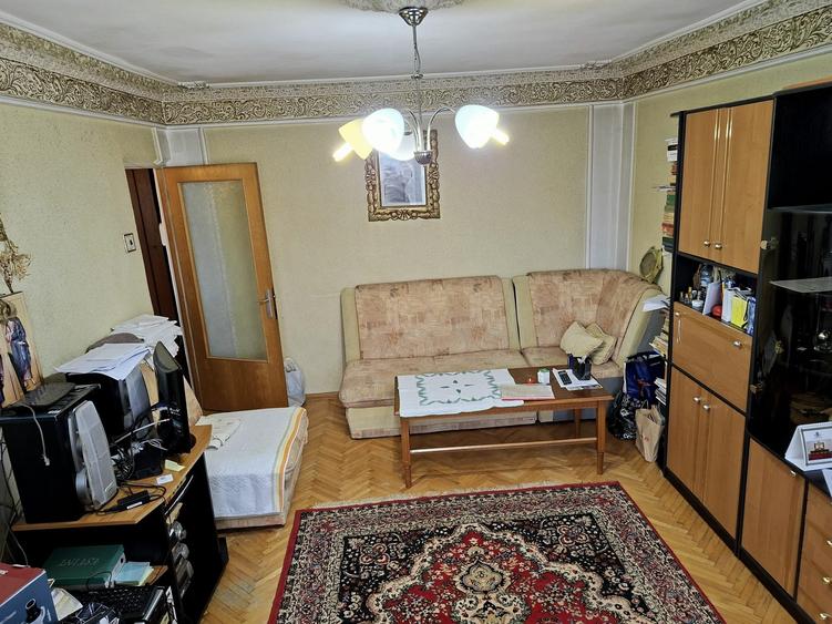 Apartament cu 2 camere decomandat în Popa Șapcă