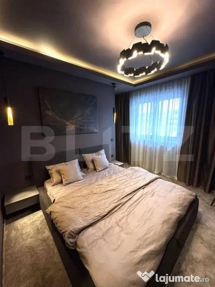 Apartament cu 3 camere semidecomandat în Dej