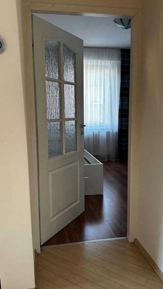Apartament cu 3 camere decomandat în Nufărul