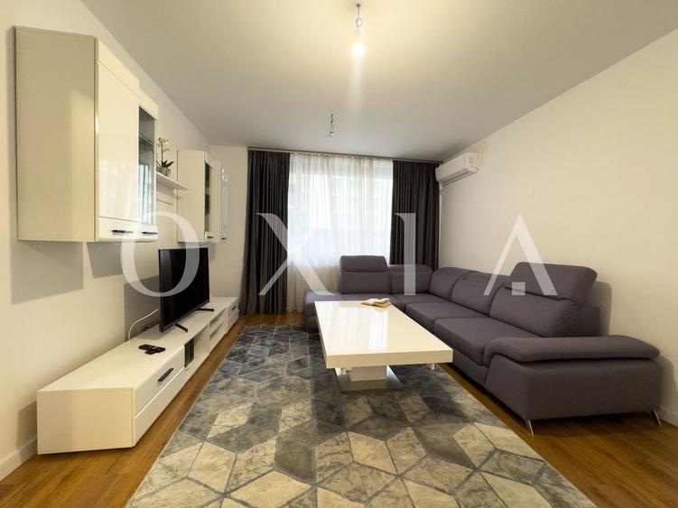 Apartament cu 3 camere decomandat, mobilat în Circumvalațiunii