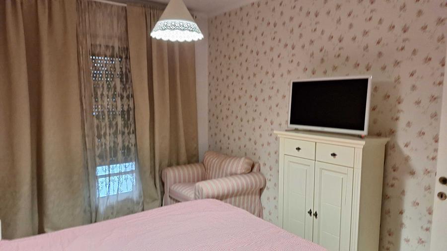 Apartament cu 2 camere decomandat în Crețuleasca