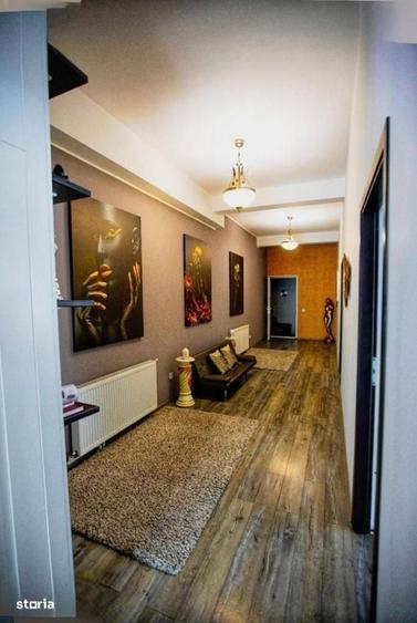Casă cu 4 camere cu Teren 421 Mp în Central