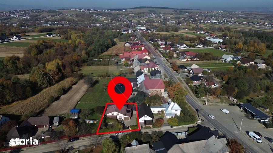 Casă cu 6 camere cu Teren 581 Mp în Voitinel