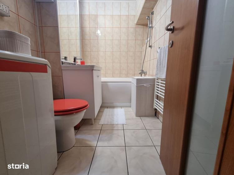 Apartament cu 2 camere decomandat, mobilat în Ultracentral