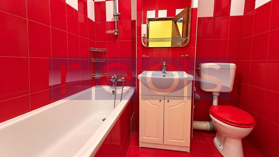 Apartament cu 3 camere decomandat în Lujerului