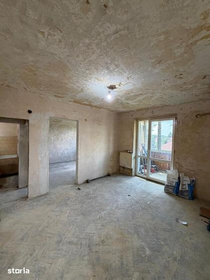 Apartament cu 3 camere semidecomandat în Domenii