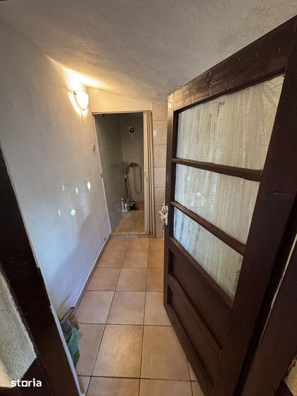 Casă cu 4 camere cu Teren 280 Mp în Rahova