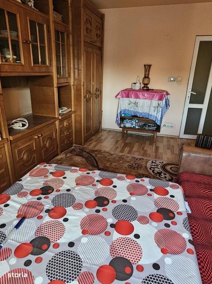 Apartament cu 3 camere decomandat în Ultracentral