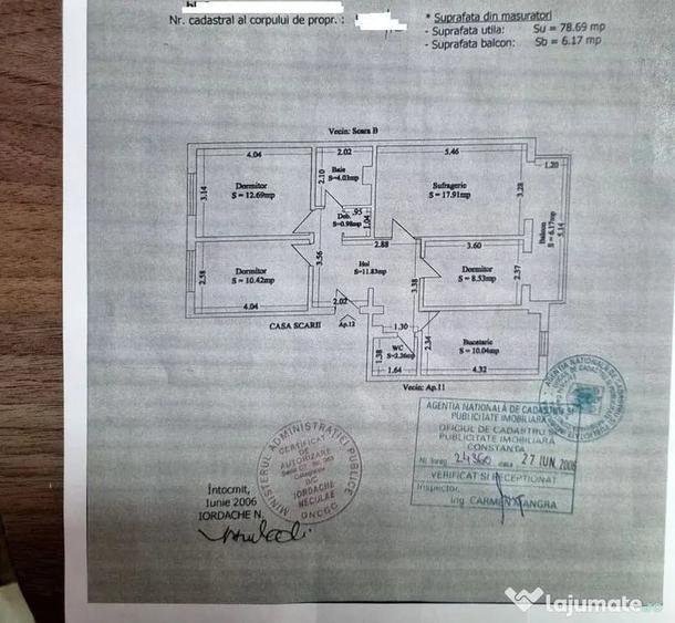 Apartament cu 4 camere decomandat în Est