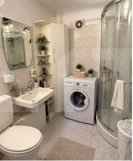 Apartament cu 2 camere decomandat, mobilat în Sud-Vest