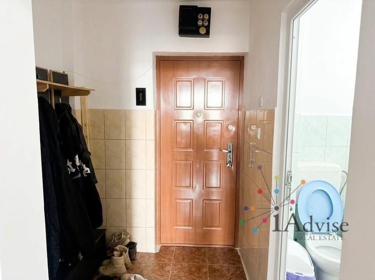 Garsonieră decomandată, mobilată în Astra