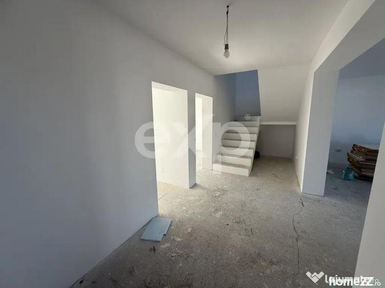 Casă cu 5 camere cu Teren 392 Mp în Miroslava