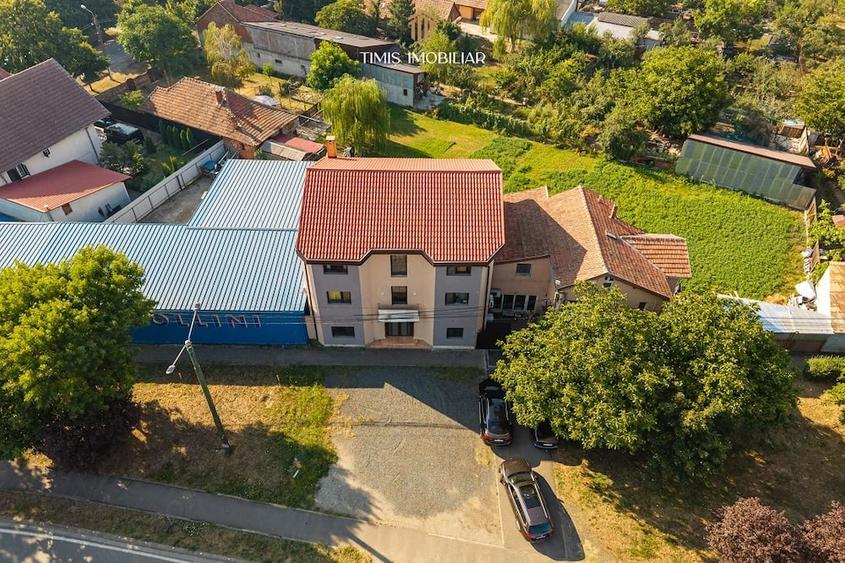 Spațiu comercial, de 320 mp, în Mehala