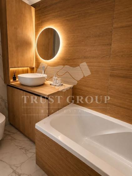 Apartament cu 4 camere decomandat, mobilat în Domenii