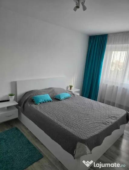 Apartament cu 3 camere decomandat în Gării