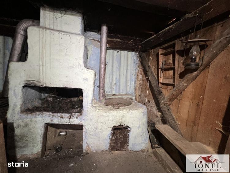 Casă cu 2 camere în Mogoș