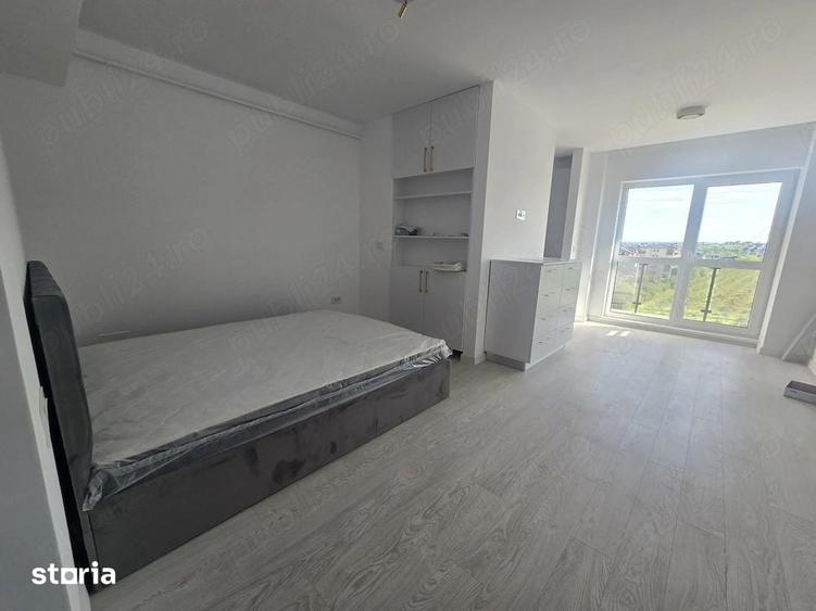 Garsonieră decomandată în Nicolina