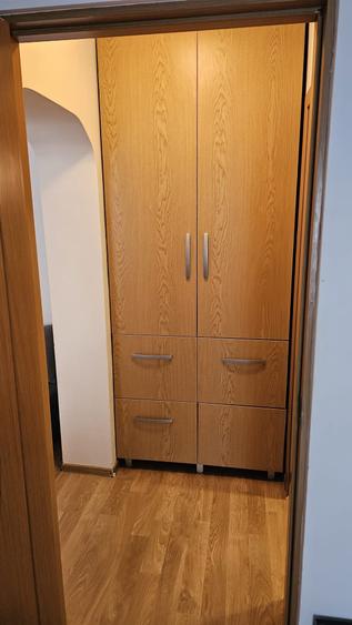 Apartament 2 camere, etaj 1/4, zona Podu Ros - 6