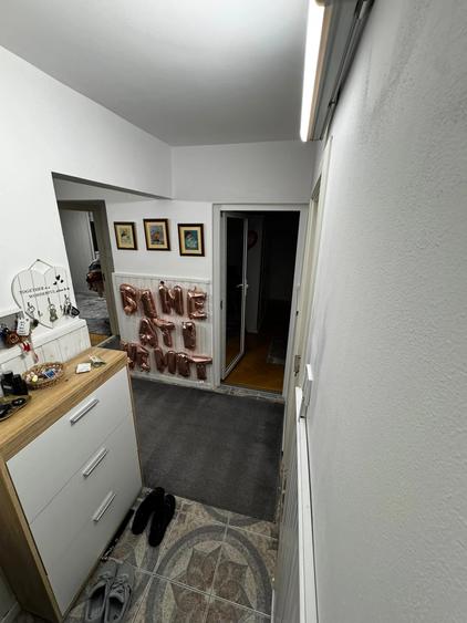 Apartament cu 4 camere decomandat în Cug
