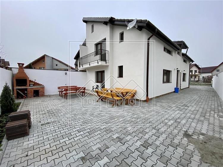 Hotel/Pensiune, de 200 mp, în Terezian