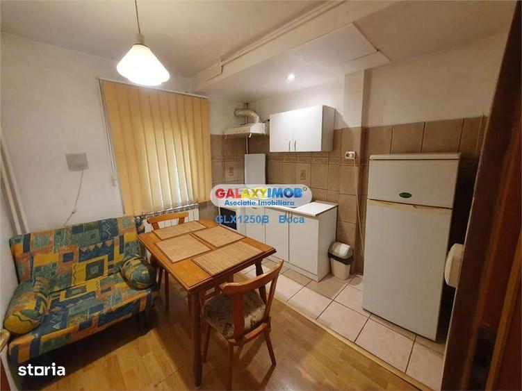 Garsonieră decomandată, mobilată în Muncii