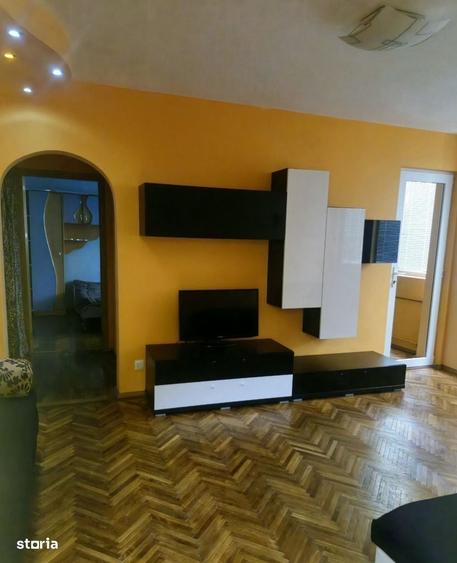 Apartament cu 2 camere semidecomandat în Matei Voievod