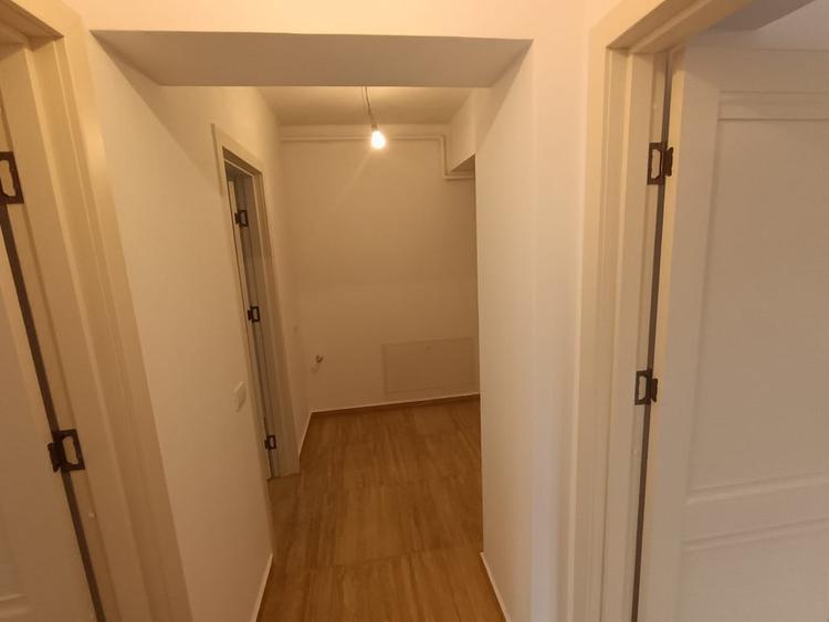Apartament cu 3 camere decomandat în Popas Păcurari