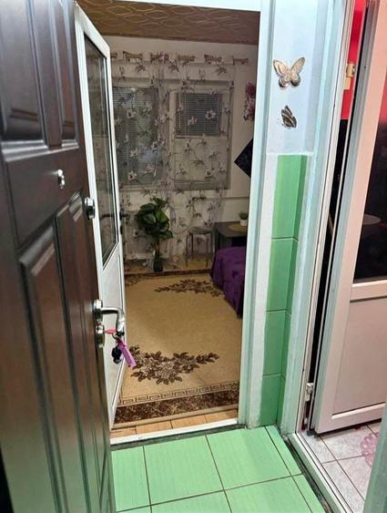 Garsonieră decomandată în Exterior Vest
