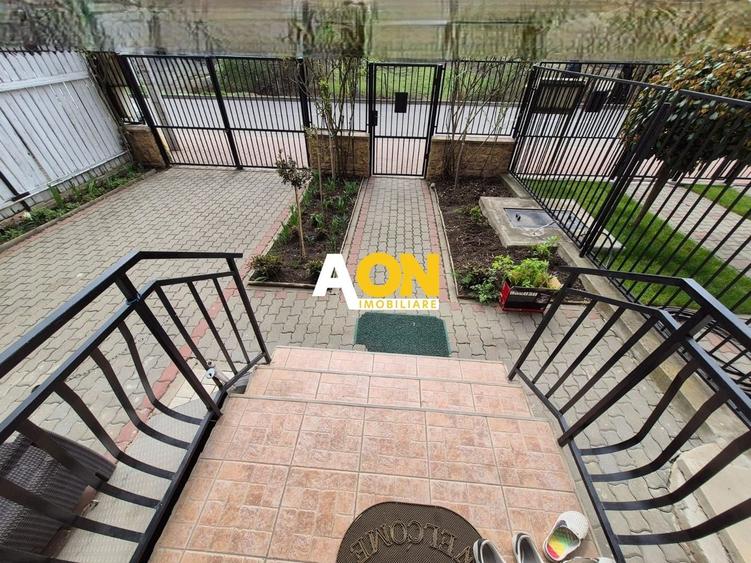 Duplex cu 3 camere cu Canalizare în Central