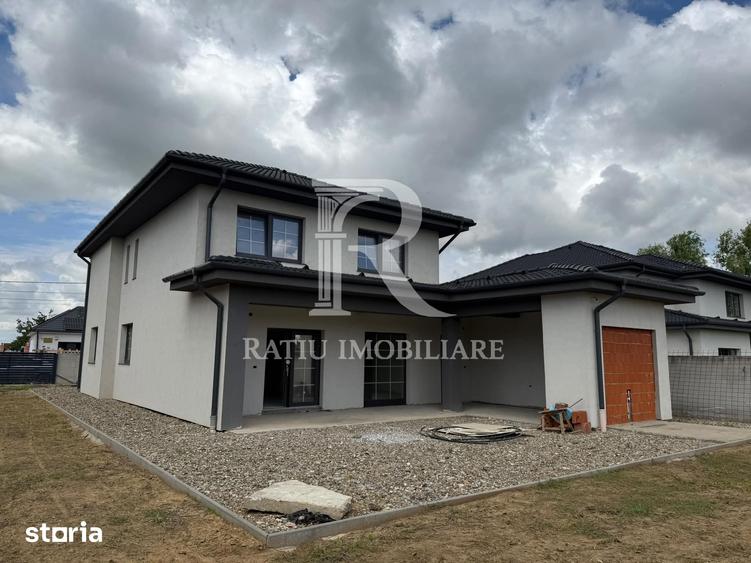 Casă cu 4 camere cu Teren 844 Mp în Nufărul