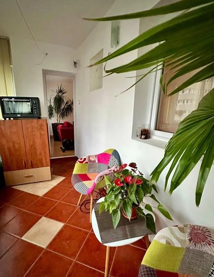 Apartament cu 2 camere semidecomandat în Iancului