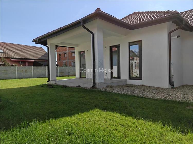 DUPLEX LA CHEIE - TEREN GENEROS - TOATE UTILITATILE