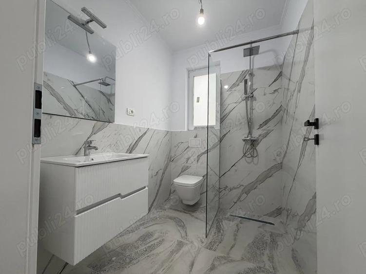 Casă cu 5 camere în Săcălaz