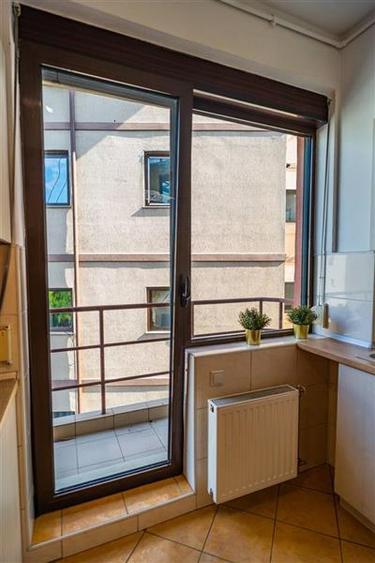 Apartament cu 2 camere decomandat, mobilat în Herăstrău
