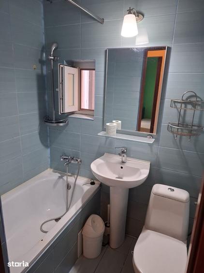 Apartament cu 3 camere decomandat în Unirii Sud