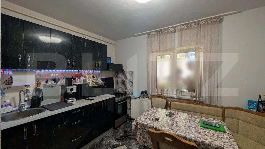 Apartament 3 camere decomandat, zona Catedrala Eroilor Targovi?te - 5