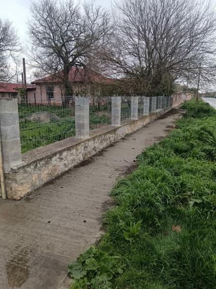 Casă cu 3 camere cu Teren 1631 Mp în Plopeni
