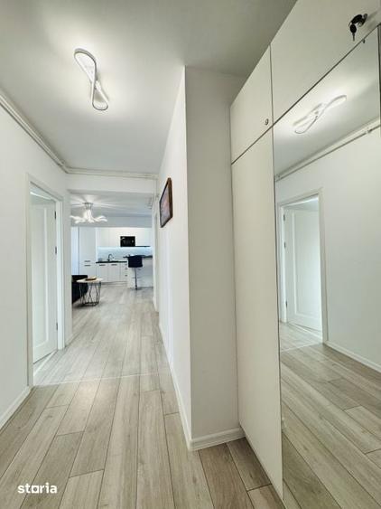 Apartament cu 3 camere semidecomandat în Nord