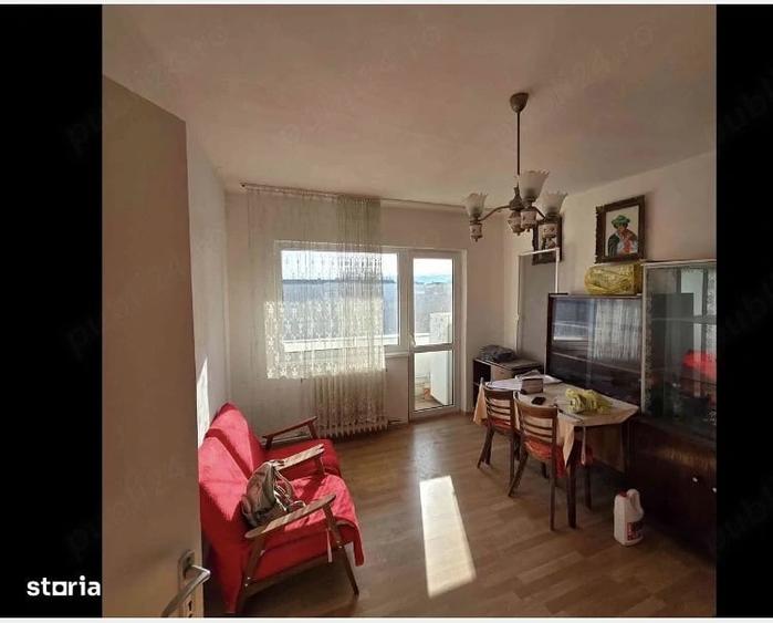 Apartament cu 2 camere semidecomandat în Ultracentral