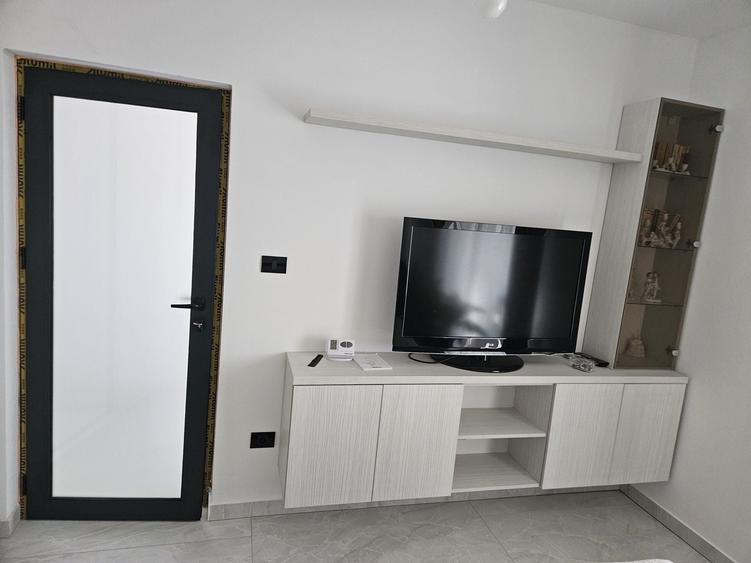 Casă cu 3 camere în Mândruloc
