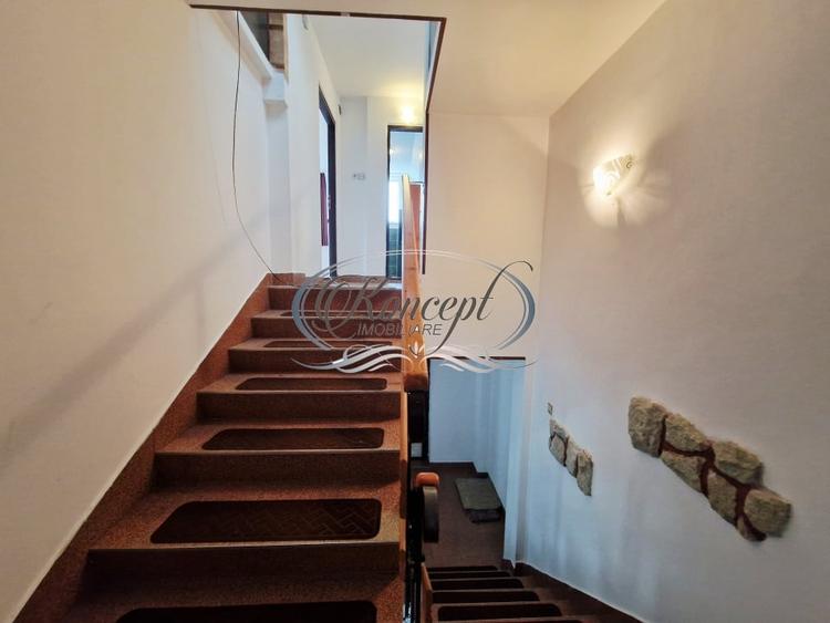 Duplex cu 4 camere cu Canalizare în Mărăști