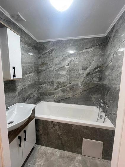 Apartament cu 2 camere decomandat în Sebastian